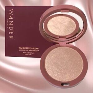 Wander Wanderess Glow Highlighter in After Hours (champagne pearl glow) *BNIB!